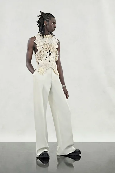 Look 23